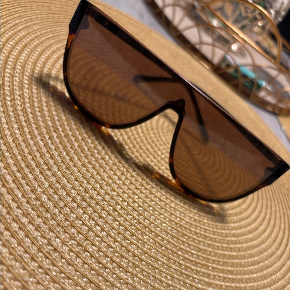 MK Aspen Sunglasses